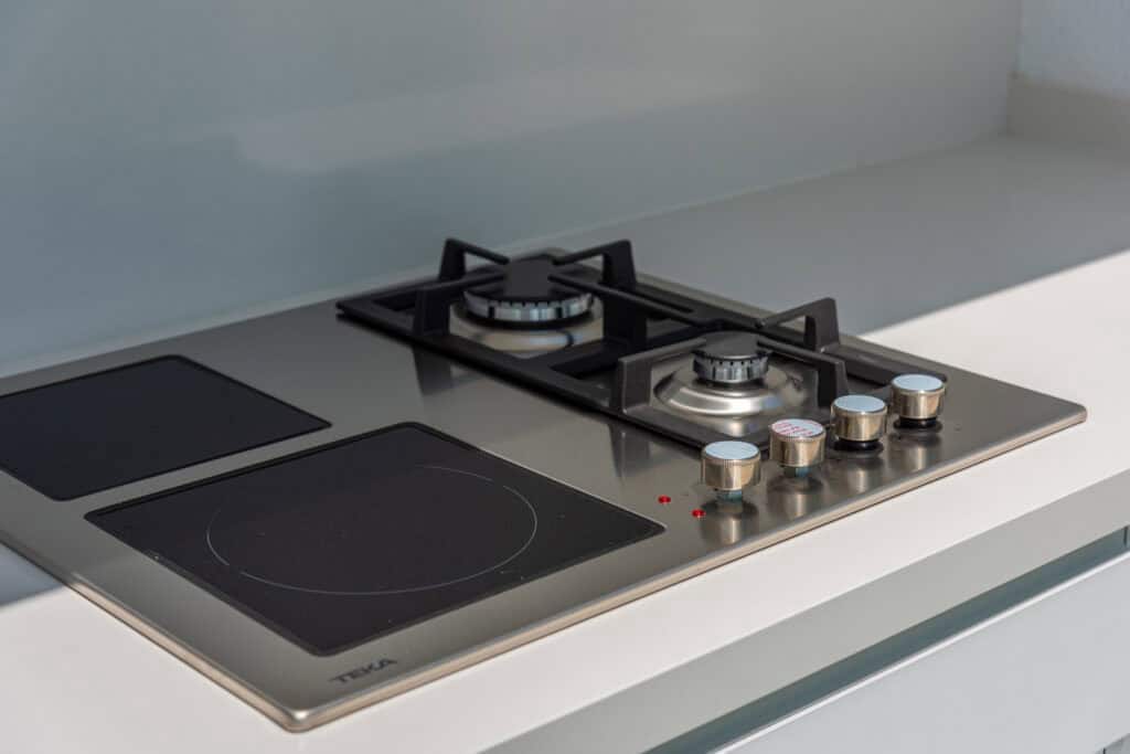 3 makuuhuone Huvila myytävänä paikassa Los Alcazares mukana uima-altaan 
autotalli - 689 900 € (Ref: 8783017)