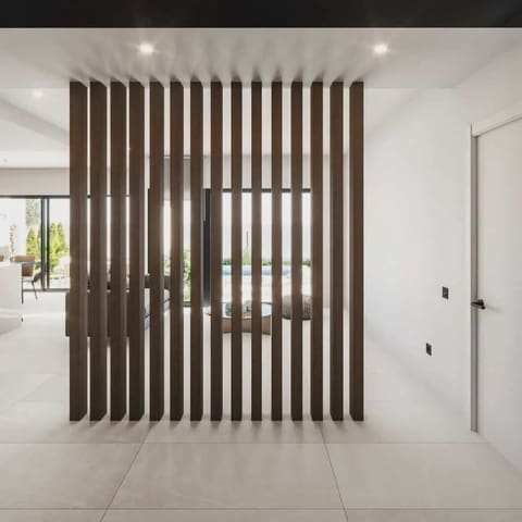 3 makuuhuone Huvila myytävänä paikassa Las Lomas de Rame - Bahía Bella, Los Alcázares mukana uima-altaan 
autotalli - 550 000 € (Ref: 9022853)