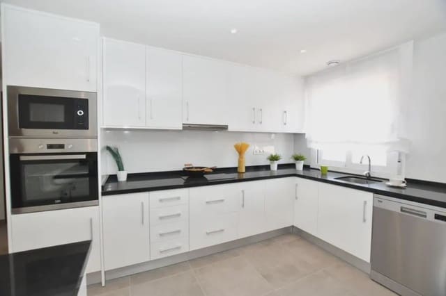 2 bedroom Penthouse for sale in San Miguel de Salinas with pool garage - € 273,800 (Ref: 9303046)