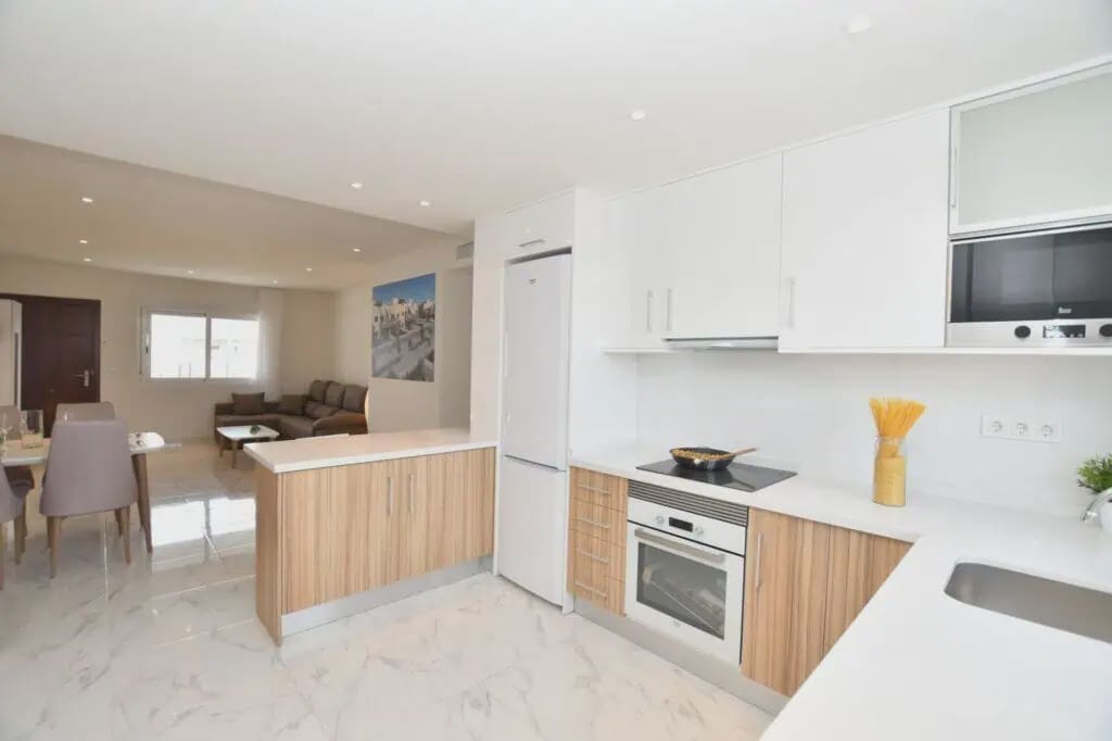 2 soveværelse Lejlighed til salg i San Miguel de Salinas med swimmingpool garage - € 243.800 (Ref: 9303047)