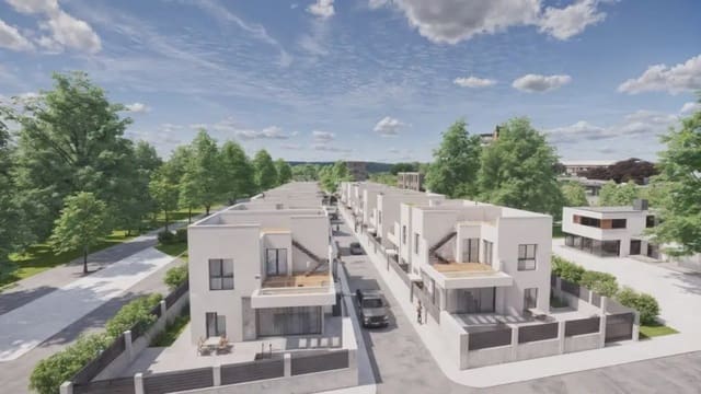 4 makuuhuone Huvila myytävänä paikassa Los Montesinos mukana uima-altaan 
autotalli - 460 000 € (Ref: 9698096)