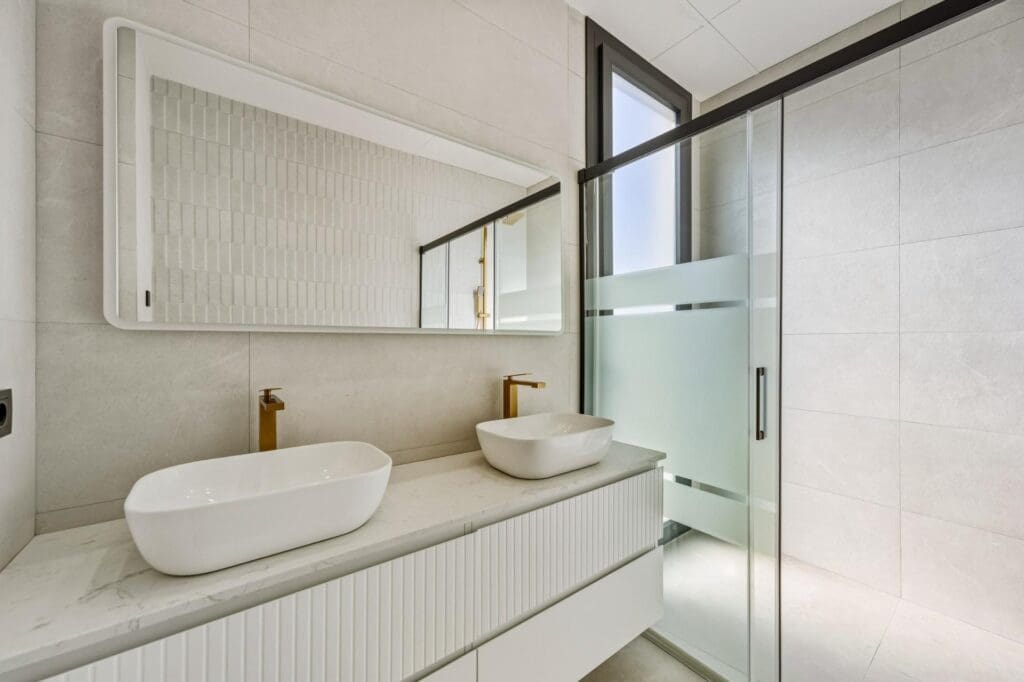 4 makuuhuone Huvila myytävänä paikassa Polop mukana uima-altaan 
autotalli - 970 000 € (Ref: 9772661)