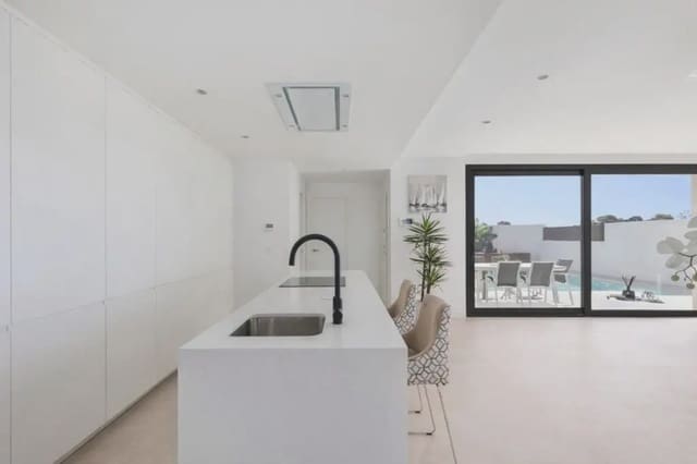 2 chambre Villa/Maison à vendre à Las Lomas de Rame - Bahía Bella, Los Alcázares avec piscine garage - 439 000 € (Ref: 9780096)