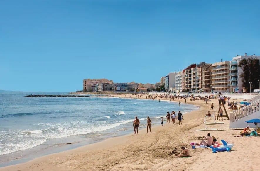 2 sovrum Takvåning till salu i Torrevieja med pool garage - 459 000 € (Ref: 9876830)