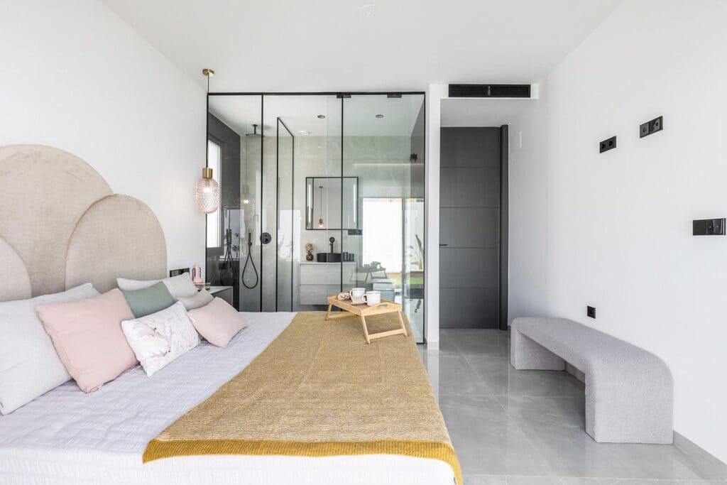 3 quarto Moradia para venda em Torrevieja com piscina garagem - 700 000 € (Ref: 9885154)