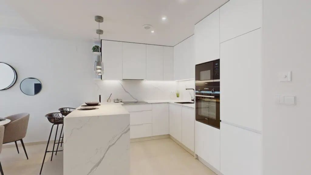 Apartamento de 2 habitaciones en Orihuela Costa en venta con piscina garaje - 399.000 € (Ref: 9927822)
