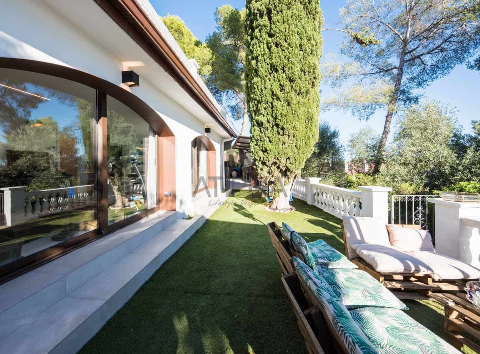 7 slaapkamer Villa te koop in Castelldefels - € 5.500.000 (Ref: 10004943)
