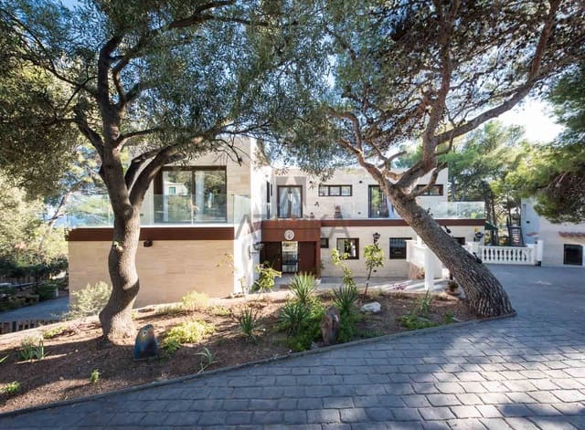 7 slaapkamer Villa te koop in Castelldefels - € 5.500.000 (Ref: 10004943)