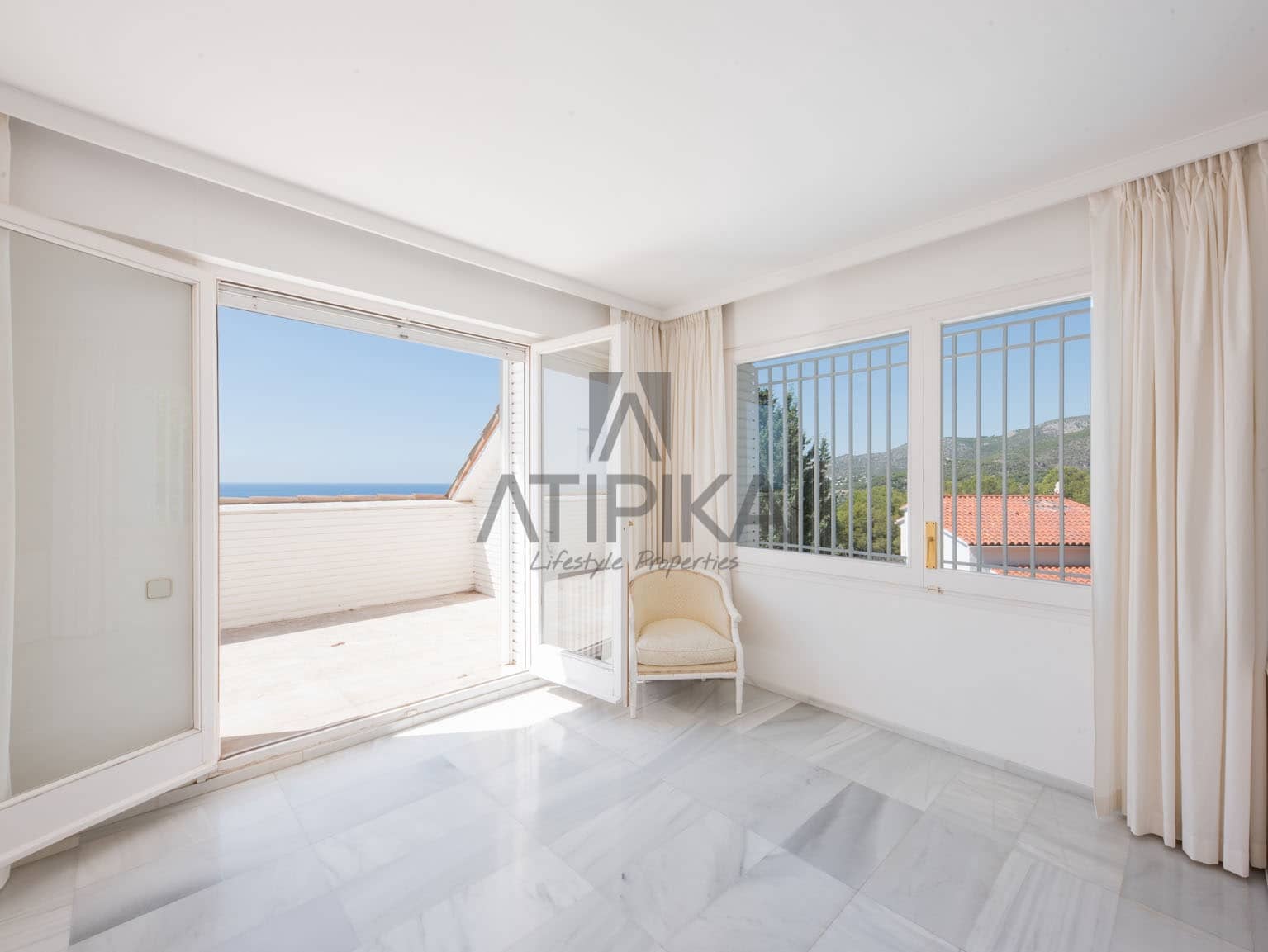 6 soveværelse Villa til salg i Castelldefels med swimmingpool - € 3.650.000 (Ref: 10004944)