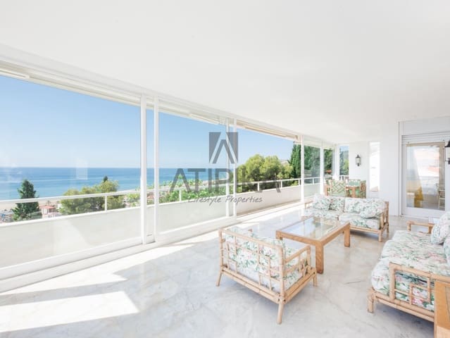 6 sypialnia Willa na sprzedaż w Castelldefels z basenem - 3 650 000 € (Ref: 10004944)