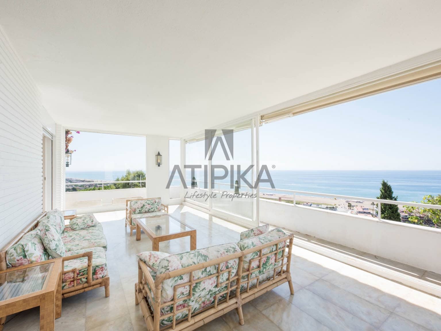 6 soveværelse Villa til salg i Castelldefels med swimmingpool - € 3.650.000 (Ref: 10004944)