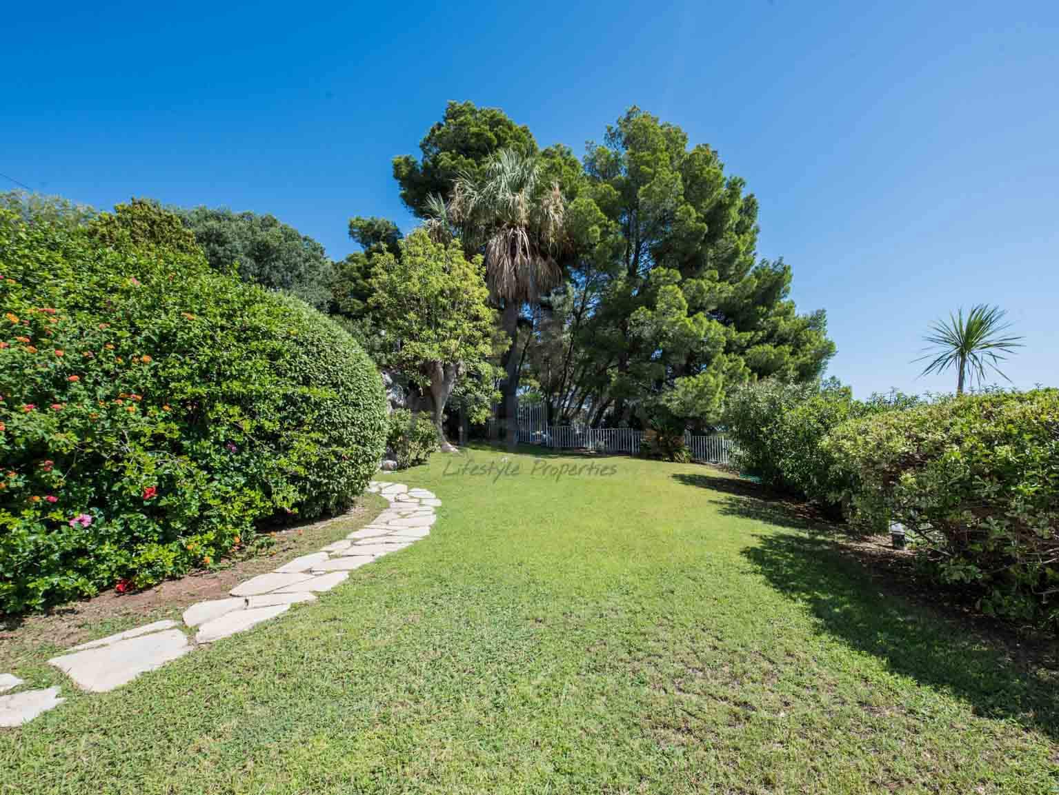 6 soveværelse Villa til salg i Castelldefels med swimmingpool - € 3.650.000 (Ref: 10004944)
