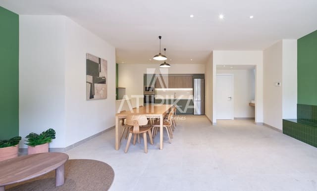 2 soverom Leilighet til salgs i Barcelona by med svømmebasseng - € 510 000 (Ref: 10004949)