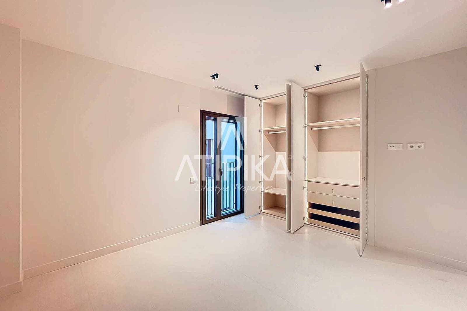 4 chambre Appartement à vendre à Barcelone ville avec piscine - 1 889 000 € (Ref: 10008214)