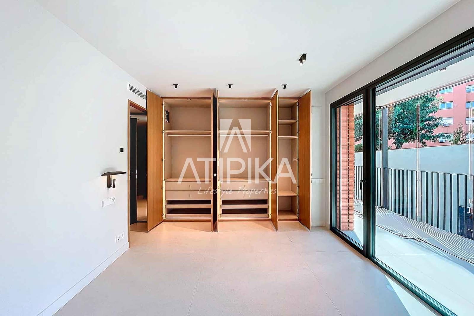 4 makuuhuone Huoneisto myytävänä paikassa Barcelona kaupunki mukana uima-altaan - 1 824 000 € (Ref: 10008217)