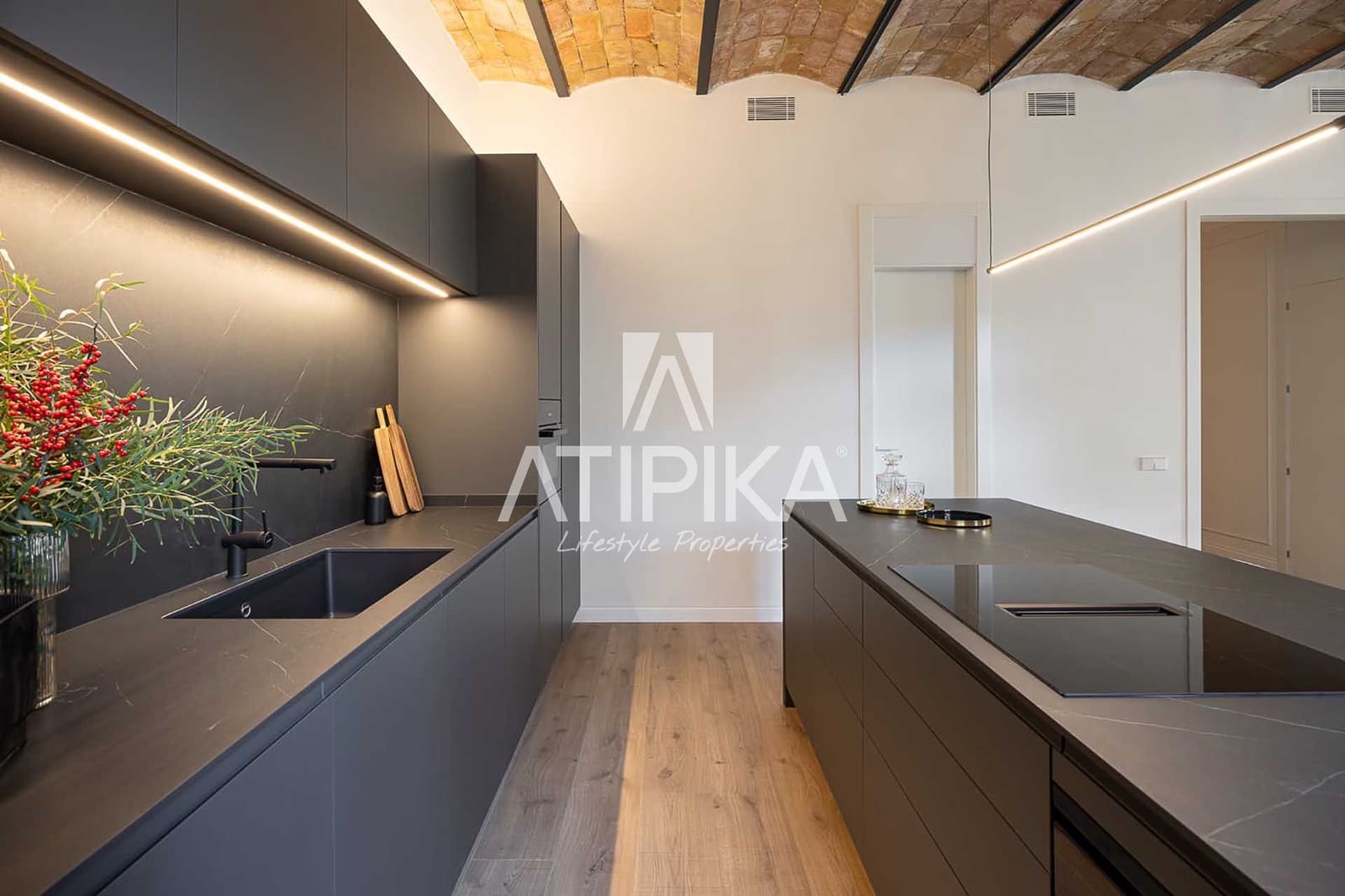 4 chambre Appartement à vendre à Barcelone ville - 1 985 000 € (Ref: 10008219)