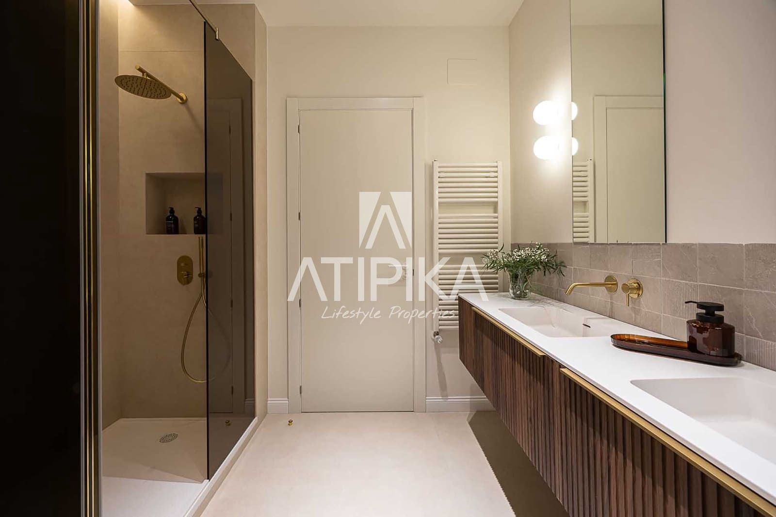 4 chambre Appartement à vendre à Barcelone ville - 1 985 000 € (Ref: 10008219)