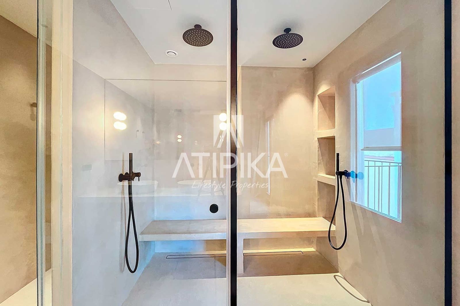 3 makuuhuone Huoneisto myytävänä paikassa Barcelona kaupunki - 1 350 000 € (Ref: 10008221)