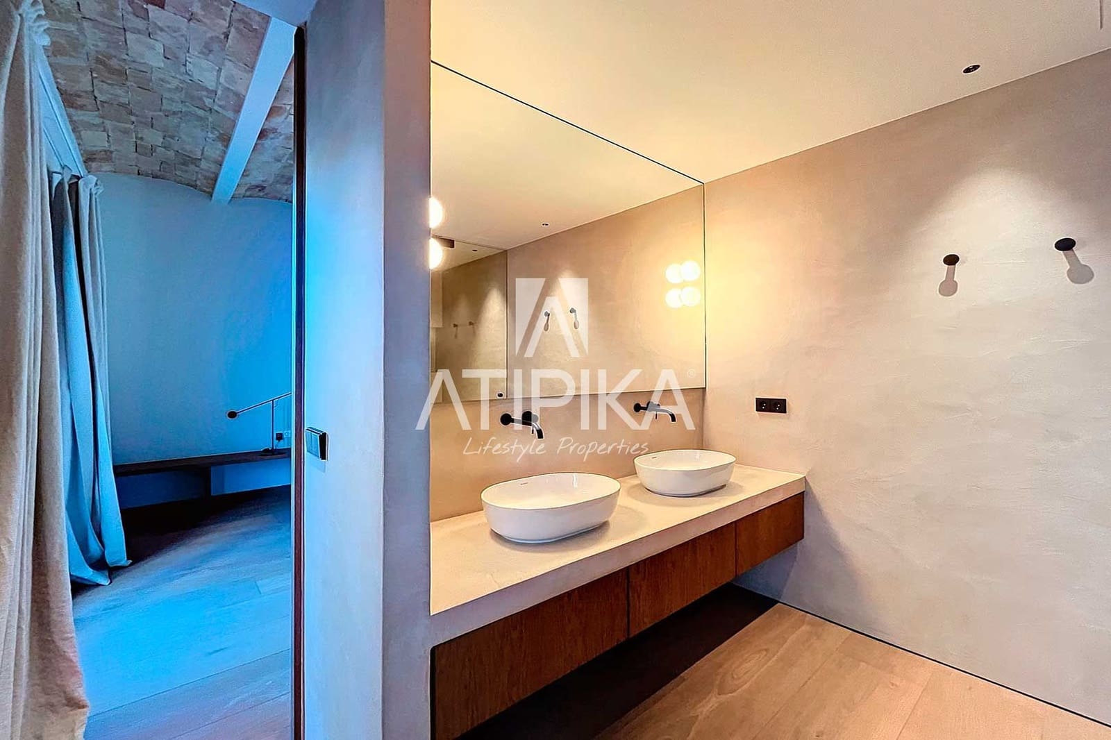 3 makuuhuone Huoneisto myytävänä paikassa Barcelona kaupunki - 1 350 000 € (Ref: 10008221)