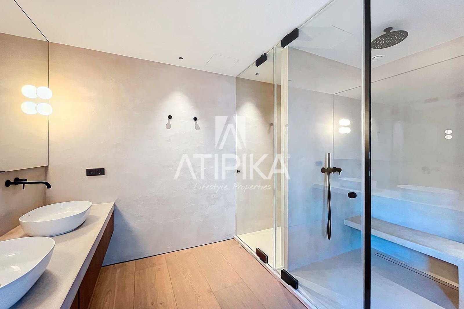 3 makuuhuone Huoneisto myytävänä paikassa Barcelona kaupunki - 1 350 000 € (Ref: 10008221)