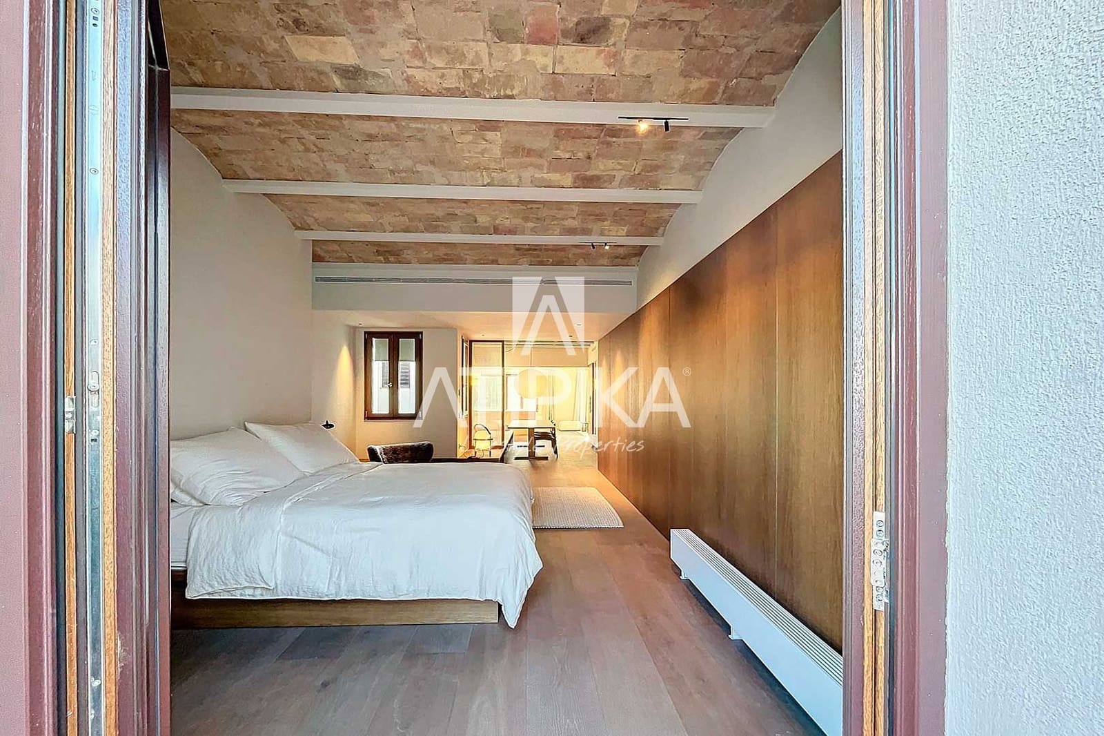 3 makuuhuone Huoneisto myytävänä paikassa Barcelona kaupunki - 1 350 000 € (Ref: 10008221)