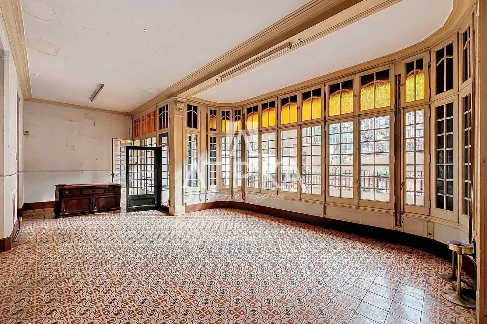 4 bedroom Apartment for sale in Barcelona city - € 3,500,000 (Ref: 10008222)