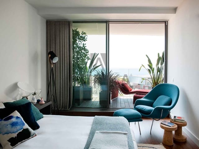 3 soverom Leilighet til salgs i Barcelona by med svømmebasseng - € 3 050 000 (Ref: 10008229)