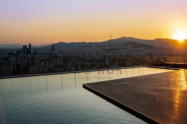 Apartamento de 3 habitaciones en Barcelona ciudad en venta con piscina - 2.760.000 € (Ref: 10008232)