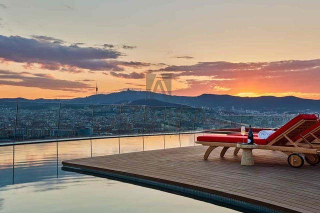 Apartamento de 3 habitaciones en Barcelona ciudad en venta con piscina - 2.760.000 € (Ref: 10008232)