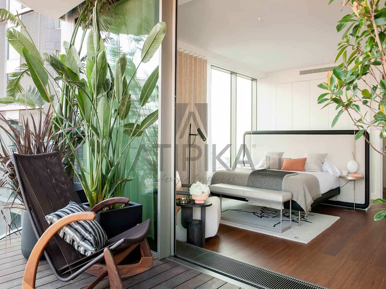 3 bedroom Apartment for sale in Barcelona city with pool - € 3,900,000 (Ref: 10008233)