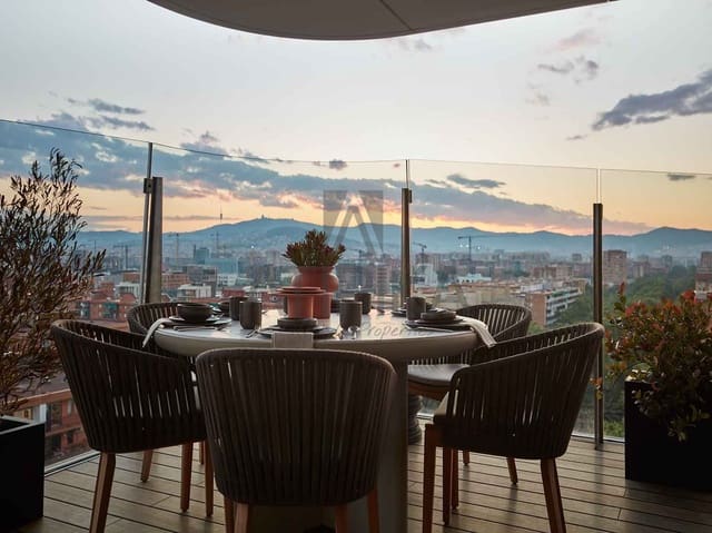 Apartamento de 4 habitaciones en Barcelona ciudad en venta con piscina - 7.300.000 € (Ref: 10008234)
