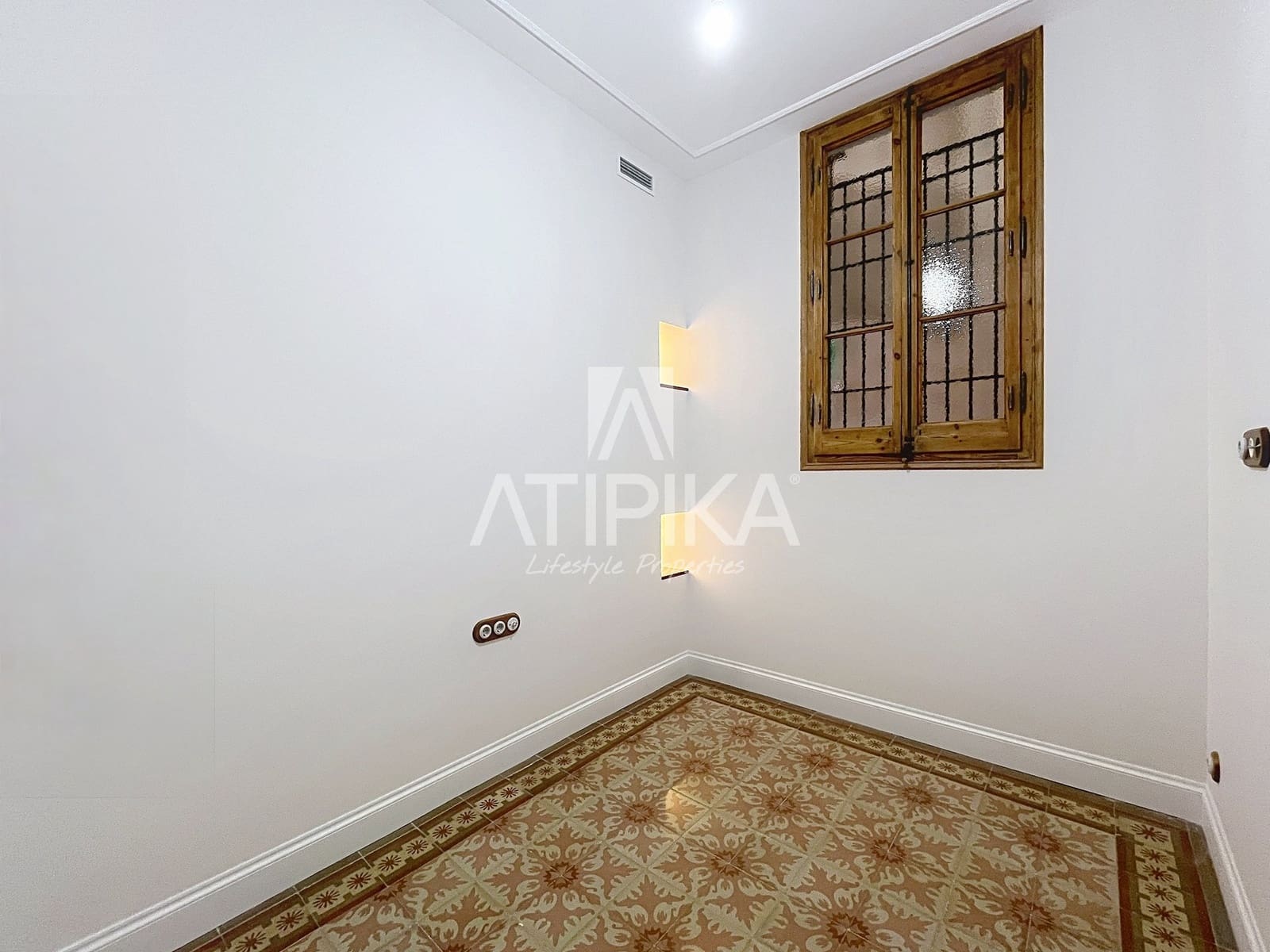 3 bedroom Apartment for sale in Barcelona city - € 1,285,000 (Ref: 10017005)