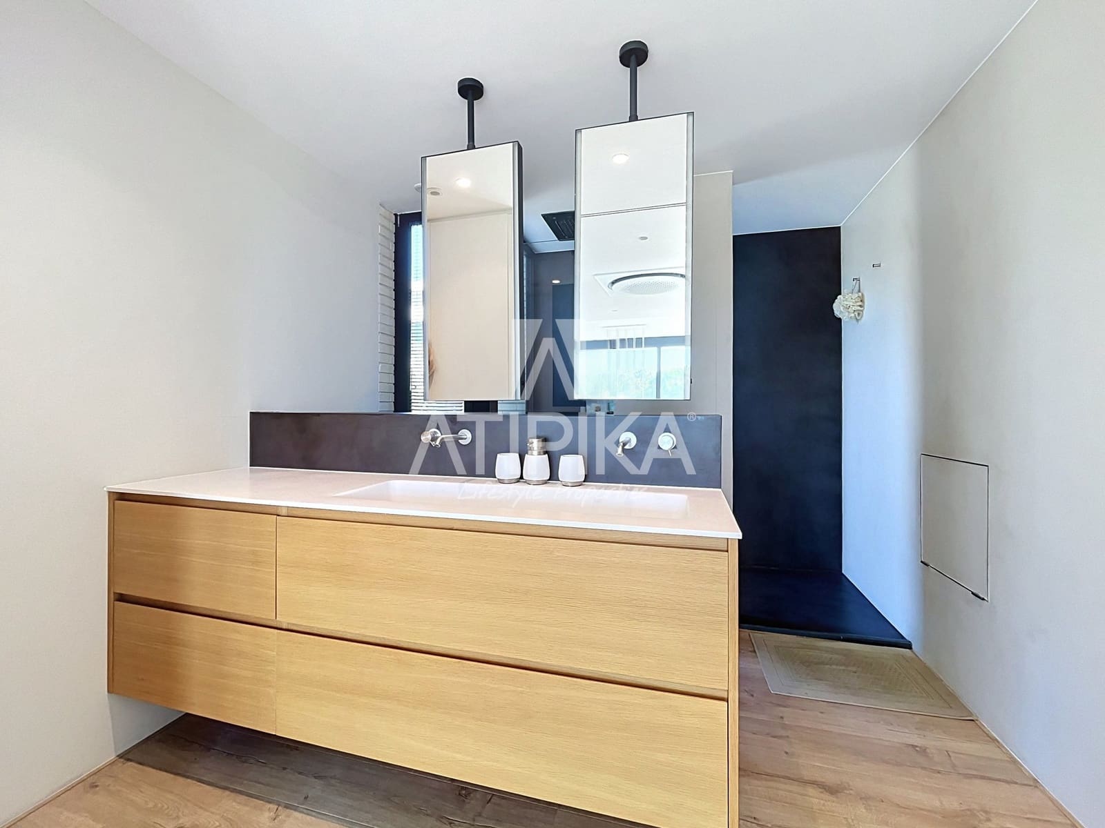 5 Zimmer Villa zu verkaufen in Begues mit Pool - 1.290.000 € (Ref: 10020092)