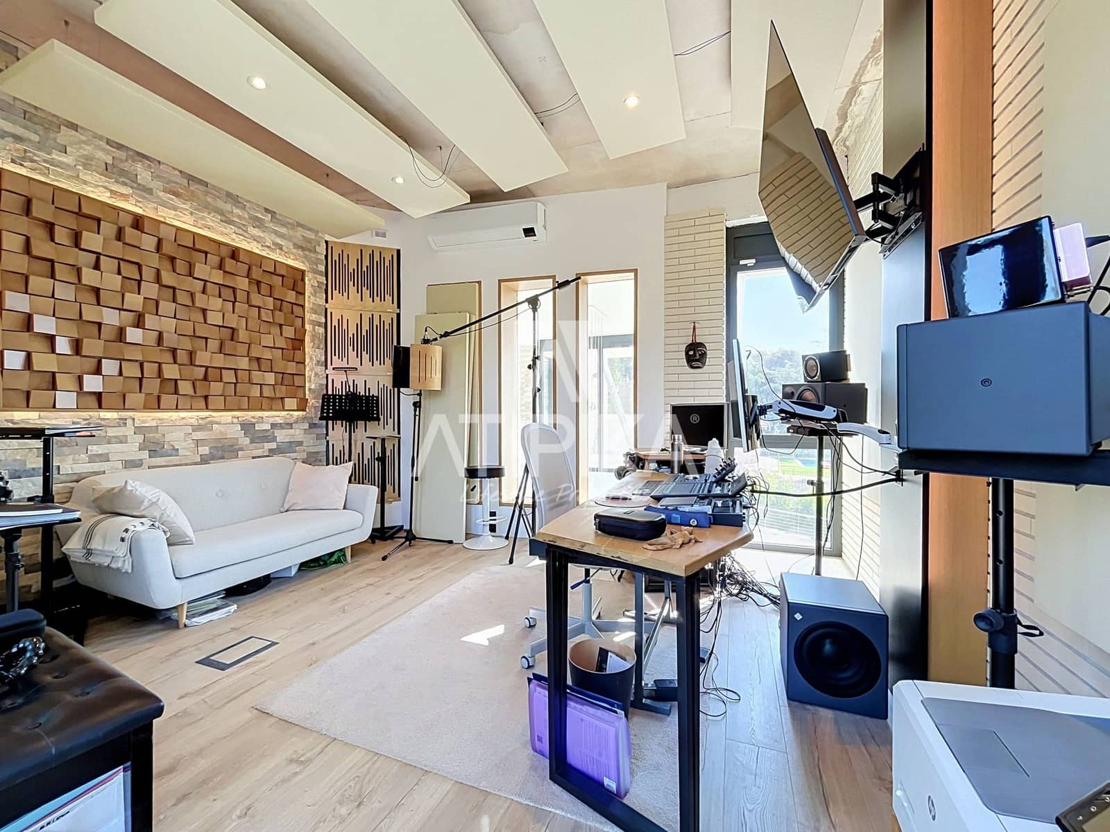 5 Zimmer Villa zu verkaufen in Begues mit Pool - 1.290.000 € (Ref: 10020092)
