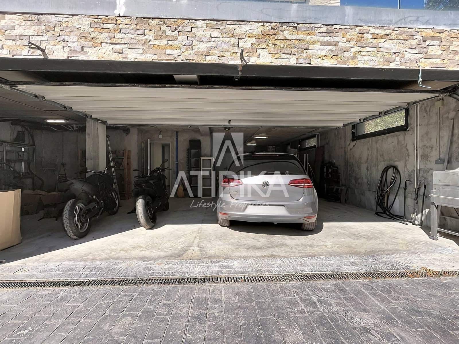 5 Zimmer Villa zu verkaufen in Begues mit Pool - 1.290.000 € (Ref: 10020092)
