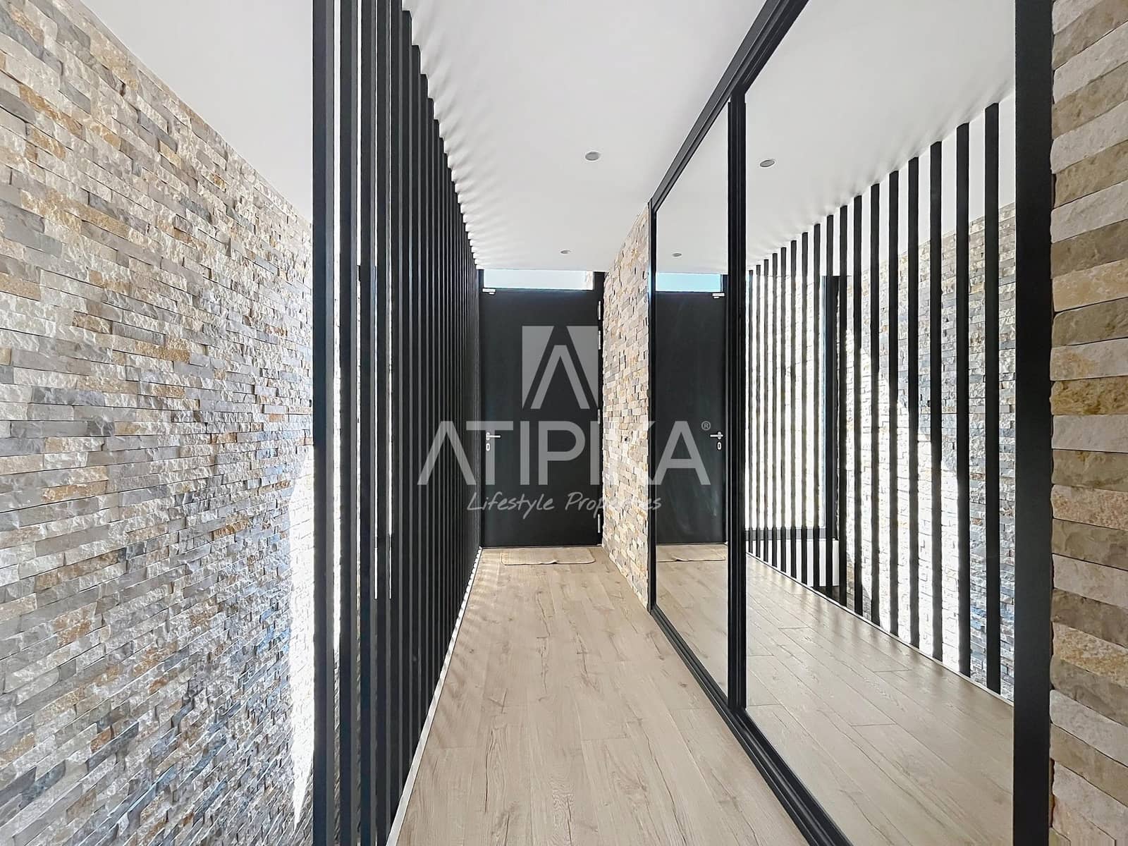 5 Zimmer Villa zu verkaufen in Begues mit Pool - 1.290.000 € (Ref: 10020092)