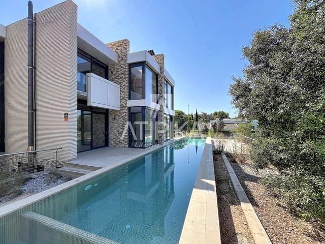5 Zimmer Villa zu verkaufen in Begues mit Pool - 1.290.000 € (Ref: 10020092)