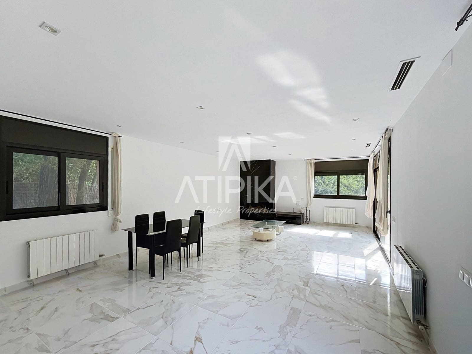 5 chambre Villa/Maison à vendre à Sant Cugat del Valles avec piscine - 1 490 000 € (Ref: 10020093)