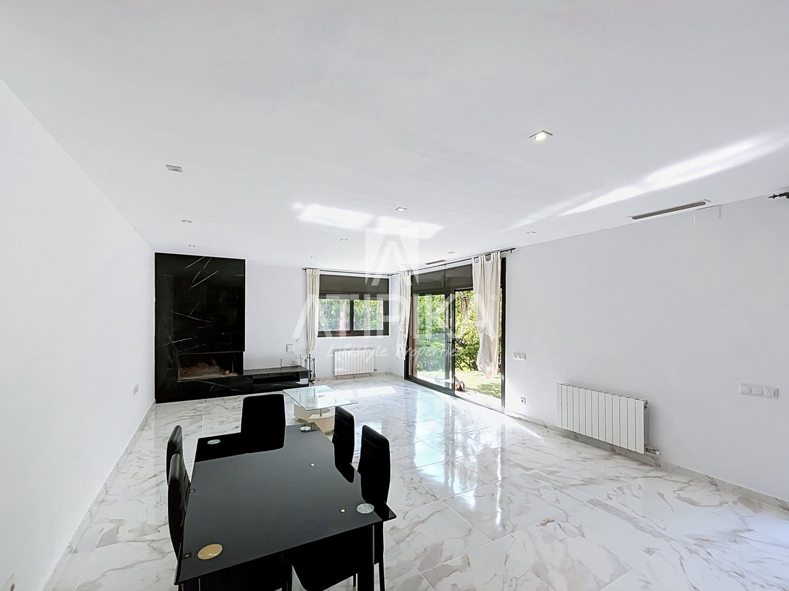 5 chambre Villa/Maison à vendre à Sant Cugat del Valles avec piscine - 1 490 000 € (Ref: 10020093)