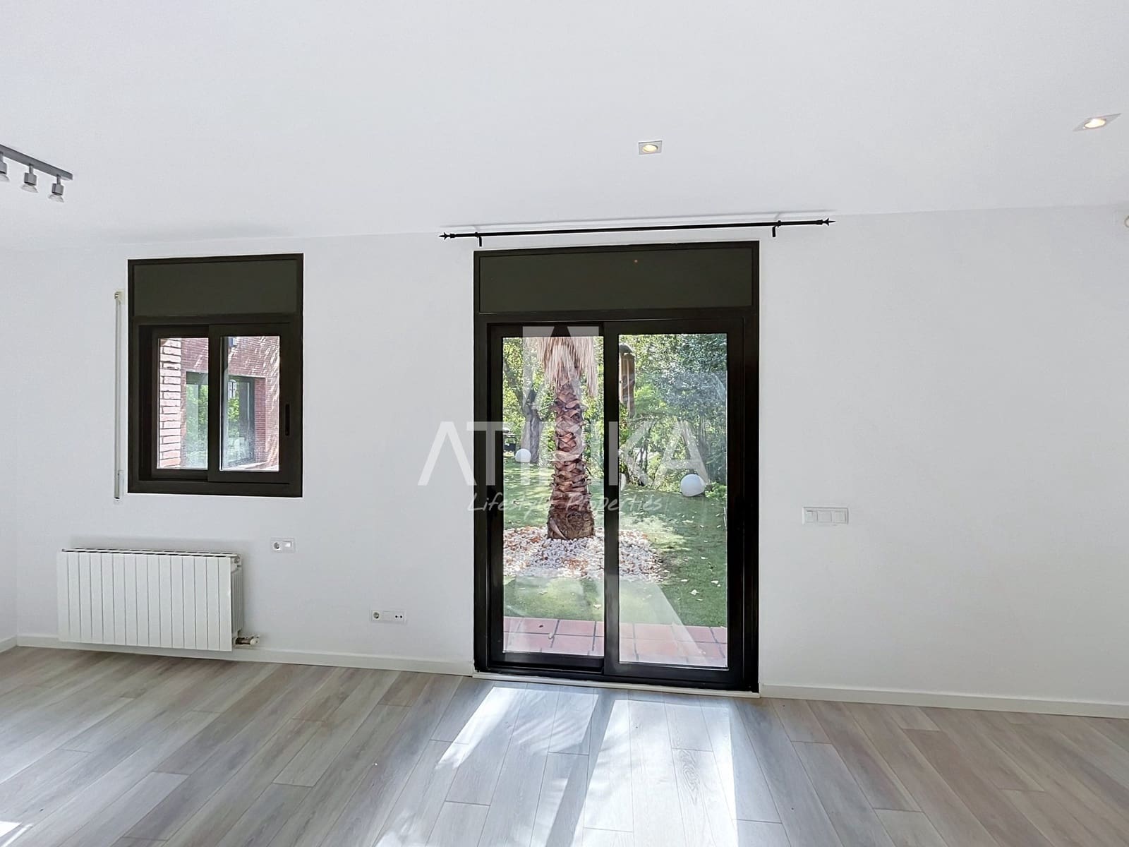 5 chambre Villa/Maison à vendre à Sant Cugat del Valles avec piscine - 1 490 000 € (Ref: 10020093)