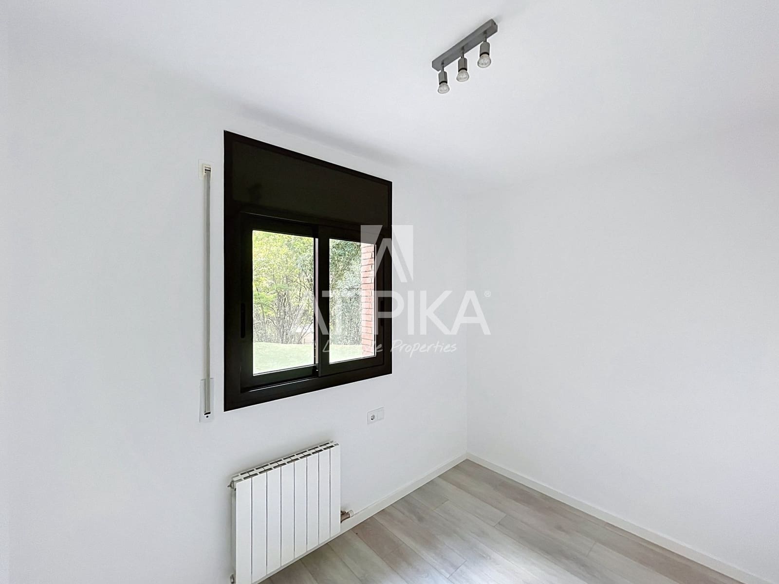 5 chambre Villa/Maison à vendre à Sant Cugat del Valles avec piscine - 1 490 000 € (Ref: 10020093)
