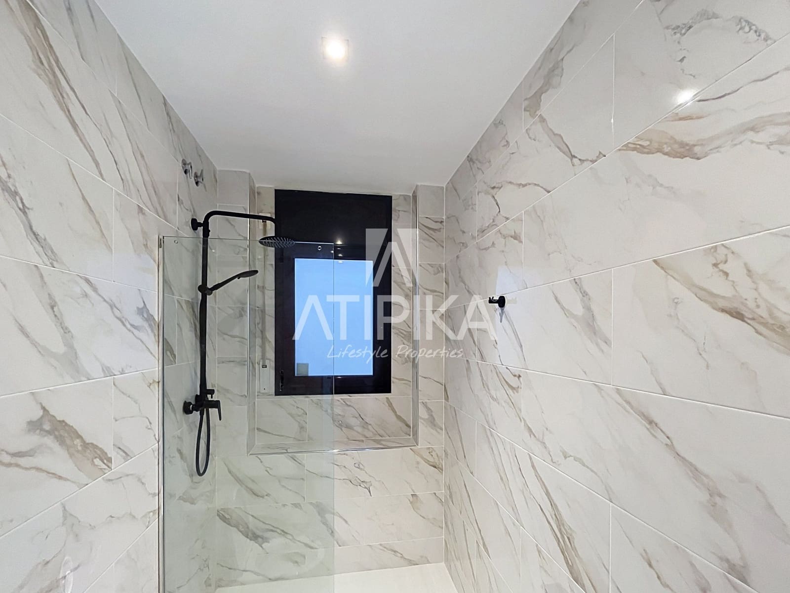 5 chambre Villa/Maison à vendre à Sant Cugat del Valles avec piscine - 1 490 000 € (Ref: 10020093)