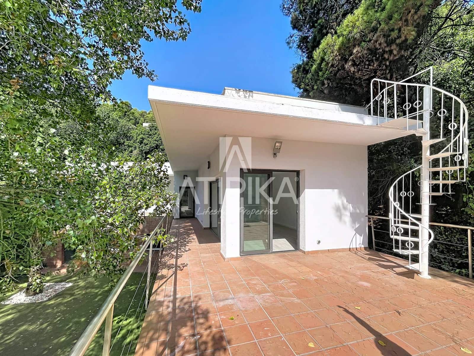 5 chambre Villa/Maison à vendre à Sant Cugat del Valles avec piscine - 1 490 000 € (Ref: 10020093)