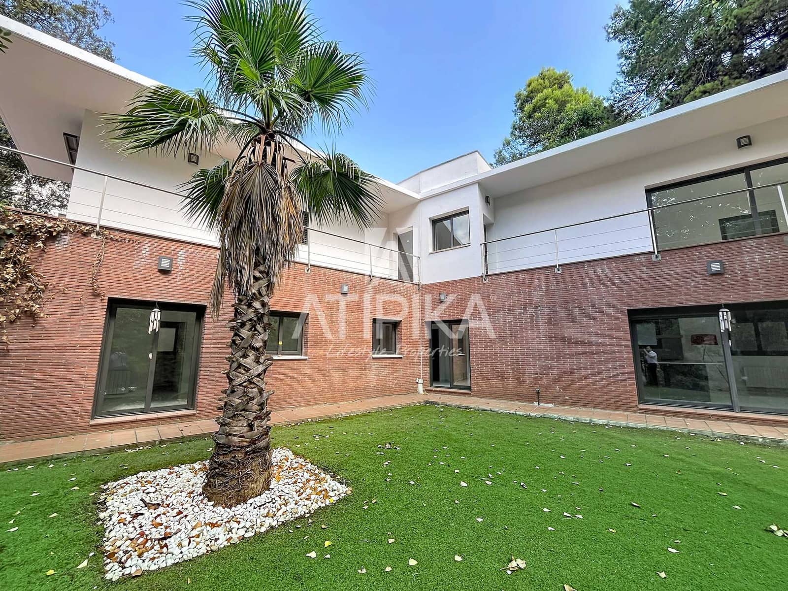 5 chambre Villa/Maison à vendre à Sant Cugat del Valles avec piscine - 1 490 000 € (Ref: 10020093)