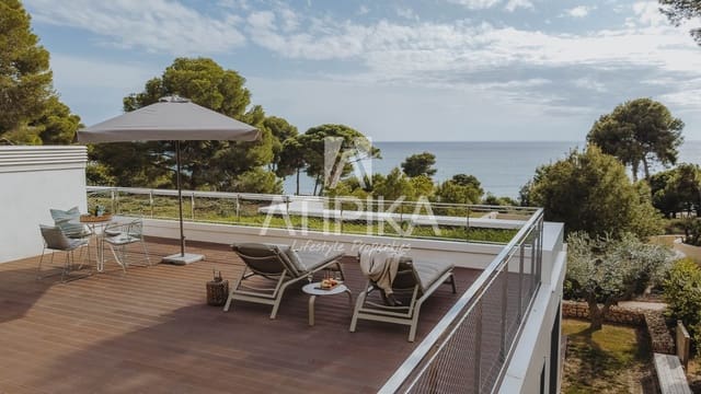 4 sovrum Lägenhet till salu i Salou med pool - 637 000 € (Ref: 10033406)