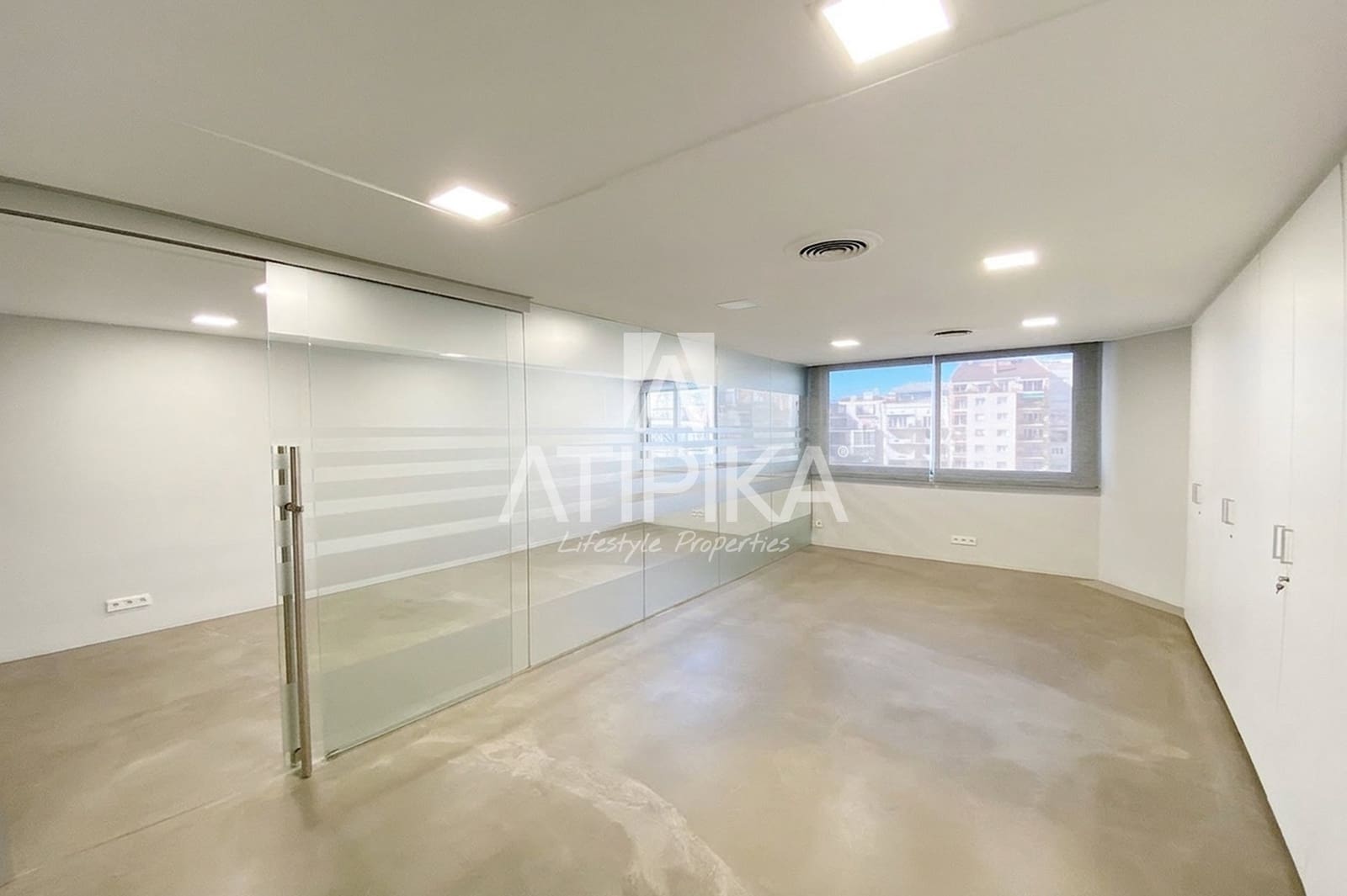 3 camera da letto Ufficio da affittare in Barcelona citta - 1.500 € (Rif: 10034831)