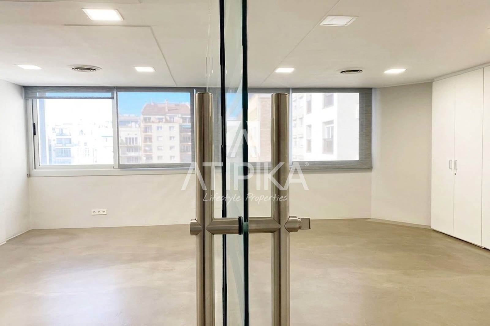 3 camera da letto Ufficio da affittare in Barcelona citta - 1.500 € (Rif: 10034831)