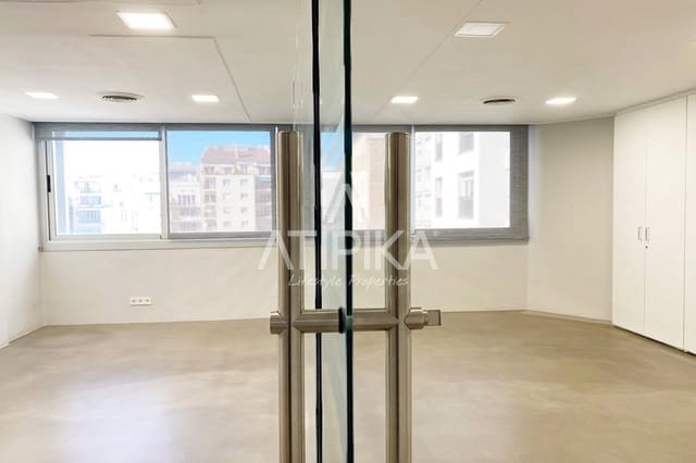 3 camera da letto Ufficio da affittare in Barcelona città - 1.500 € (Rif: 10034831)