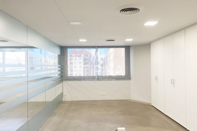 3 camera da letto Ufficio da affittare in Barcelona città - 1.500 € (Rif: 10034831)