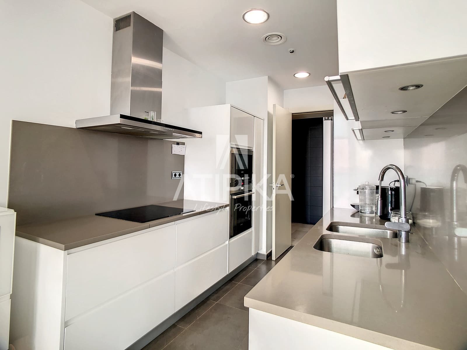 3 chambre Appartement à vendre à Barcelone ville avec piscine - 1 850 000 € (Ref: 10036305)